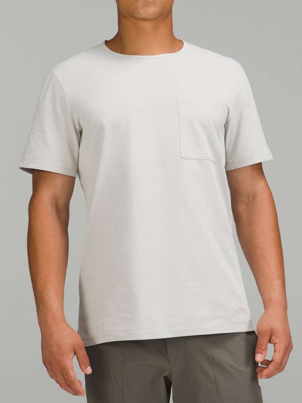 Lululemon Chest Pocket Relaxed Fit T-Shirt Size Small